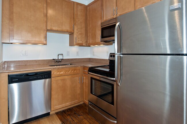 Foto del edificio - 701 Florida Ave NE