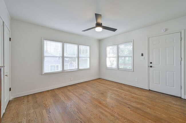 Building Photo - 1507 NW 28th St
