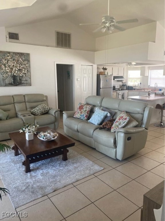 Foto del edificio - 1546 NE 8th Pl