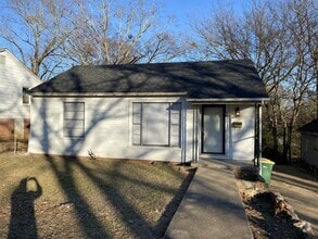 Building Photo - 4820 Francis St