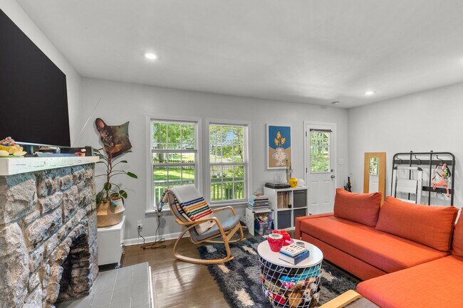 Foto del edificio - 4025 Brush Hill Rd