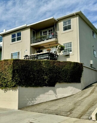 Building Photo - 6 Unit Apartments + 1 Non-conf