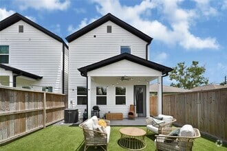 Building Photo - 7318 Avenue L
