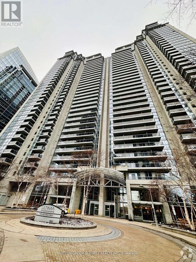 Building Photo - 2907-4968-4968 Yonge St