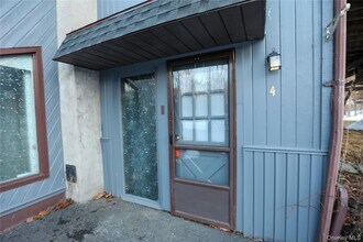 Building Photo - 1116 NY-28