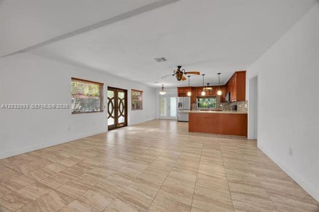 Building Photo - 13720 SW 74th Ct