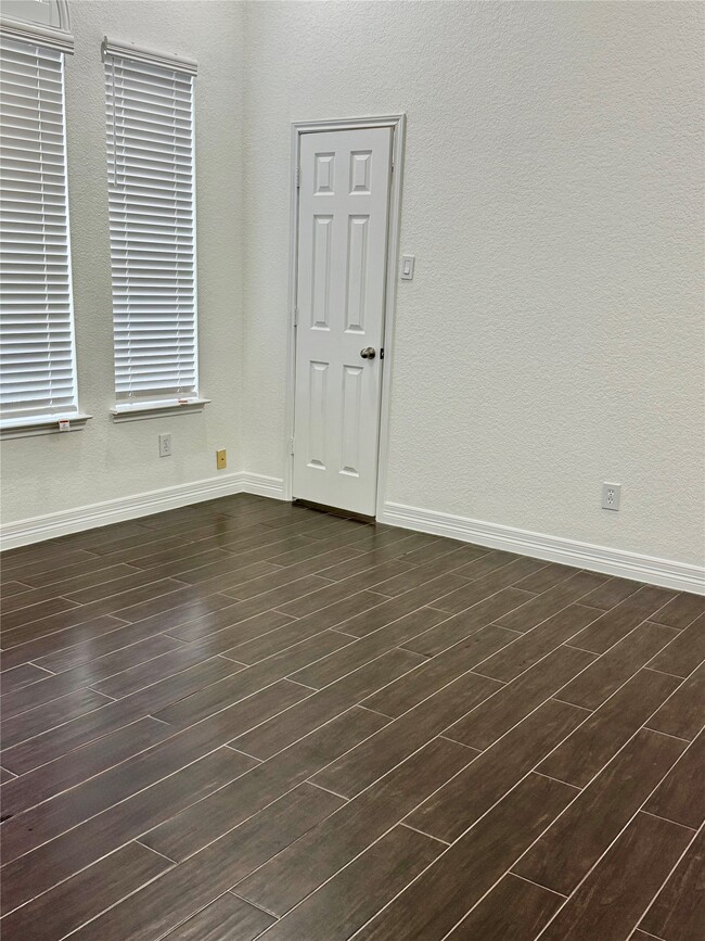 Building Photo - 21424 Quail Point Ln