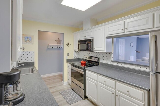 Foto del edificio - 1000 Sea Island Rd