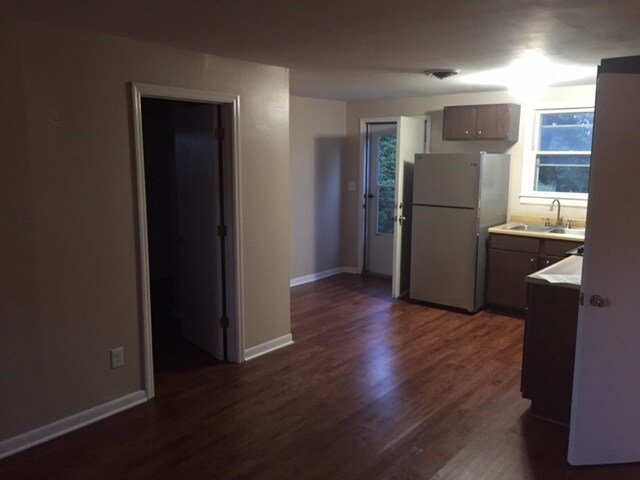 Primary Photo - 15 Shagbark Rd