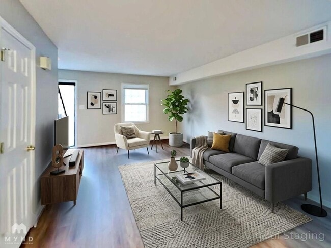 Foto del edificio - 4705 Blue Bird Ct