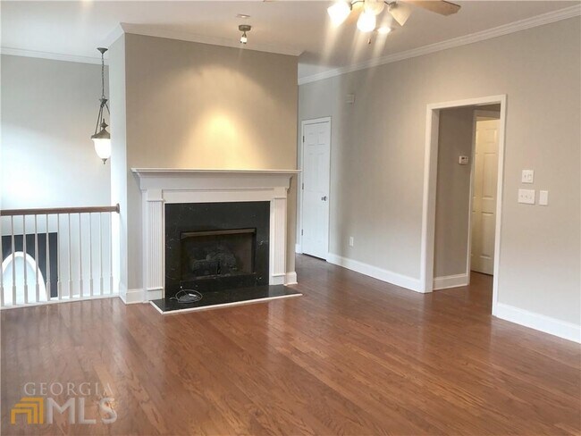 Foto del edificio - 3436 Lockmed Dr NW