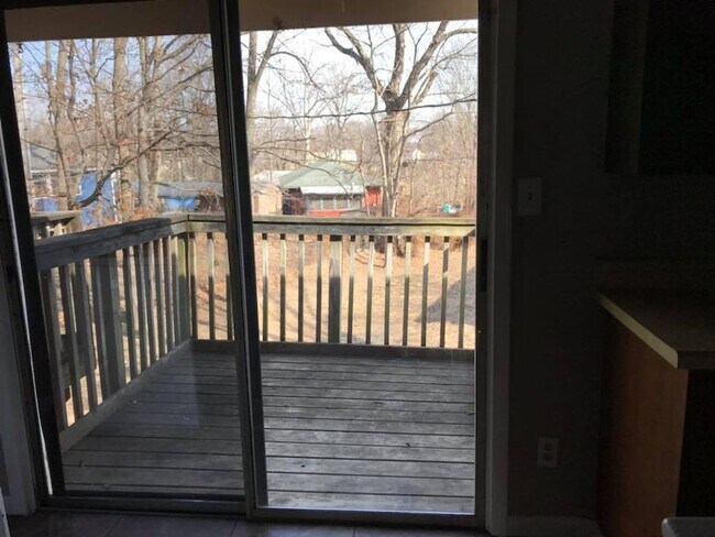 Foto del edificio - 7000 Wade School