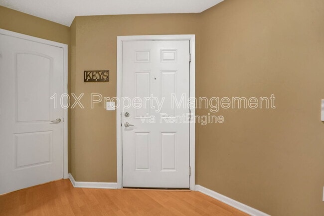 Building Photo - 705 Hidden Springs Dr
