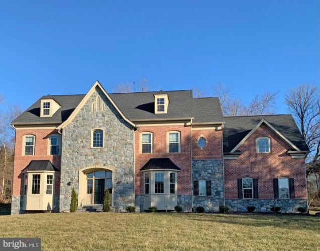 Primary Photo - 1267 Kenmore Dr