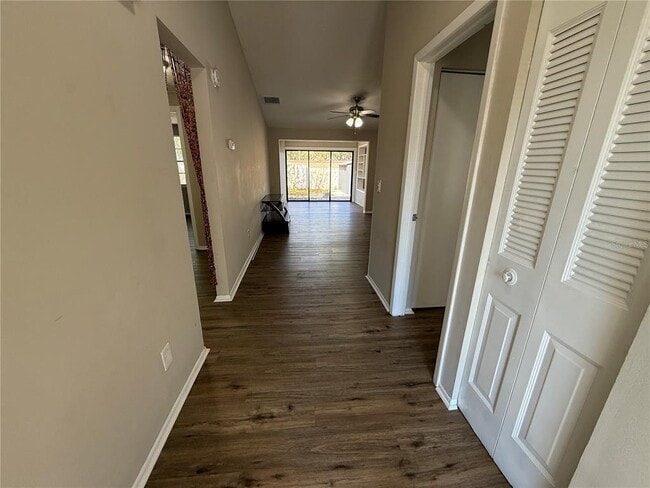 Building Photo - 3246 Fox Lake Dr