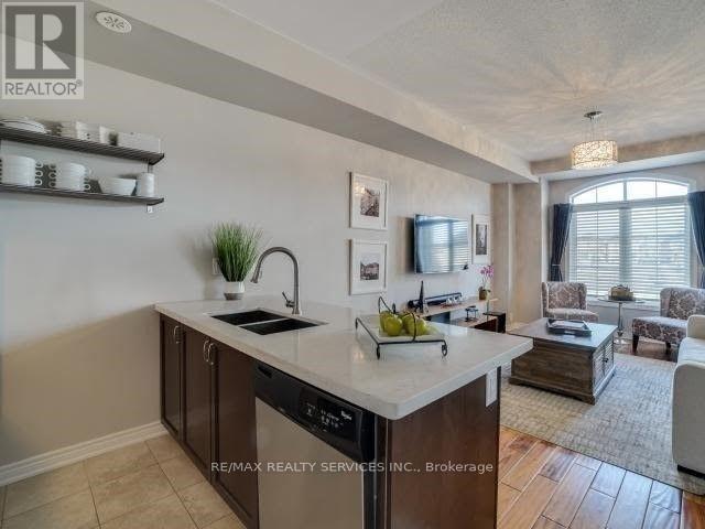 Building Photo - 2558 Grand Oak Trail