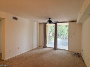 Building Photo - 4127 Residence Drive