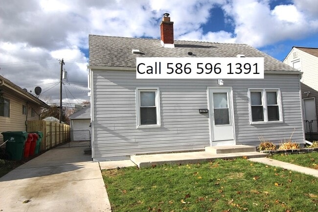 Building Photo - 22793 Piper Ave