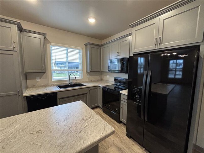 Foto del edificio - 1129 Northwood Dr
