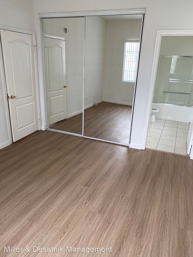 Foto del edificio - 5430 Alvern Cir