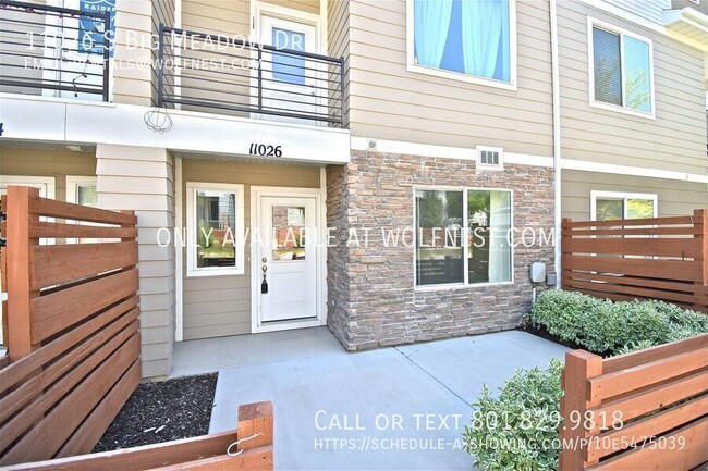 Building Photo - 11026 Big Meadow Dr