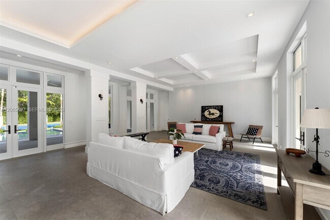 Building Photo - 11275 SW 64th Ave