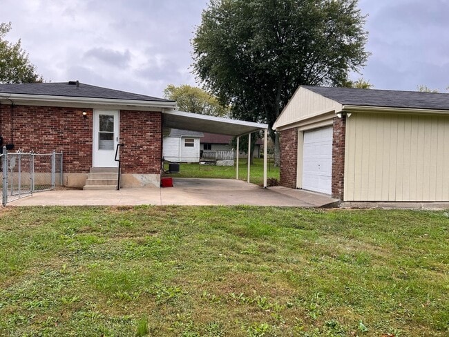 Photo - 399 Flatlick Rd House