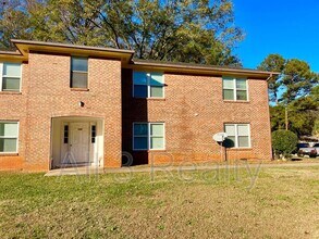 Building Photo - 125 Appleton Blvd