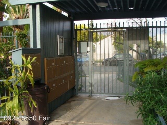 Foto del interior - 5650 Fair Ave