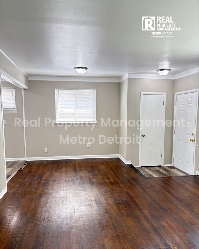 Building Photo - HARPER WOODS GEM