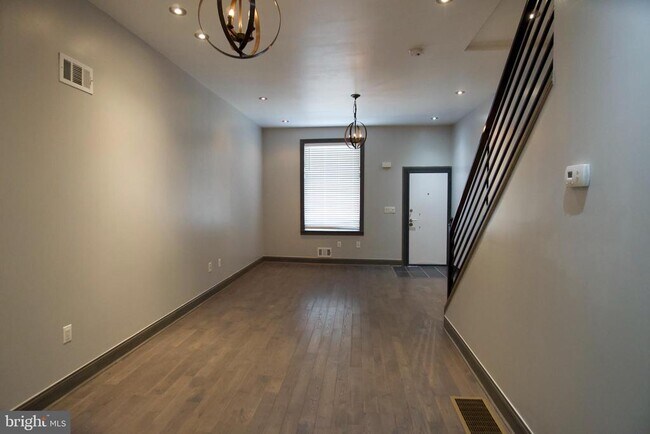 Foto del edificio - 1522 W Tioga St