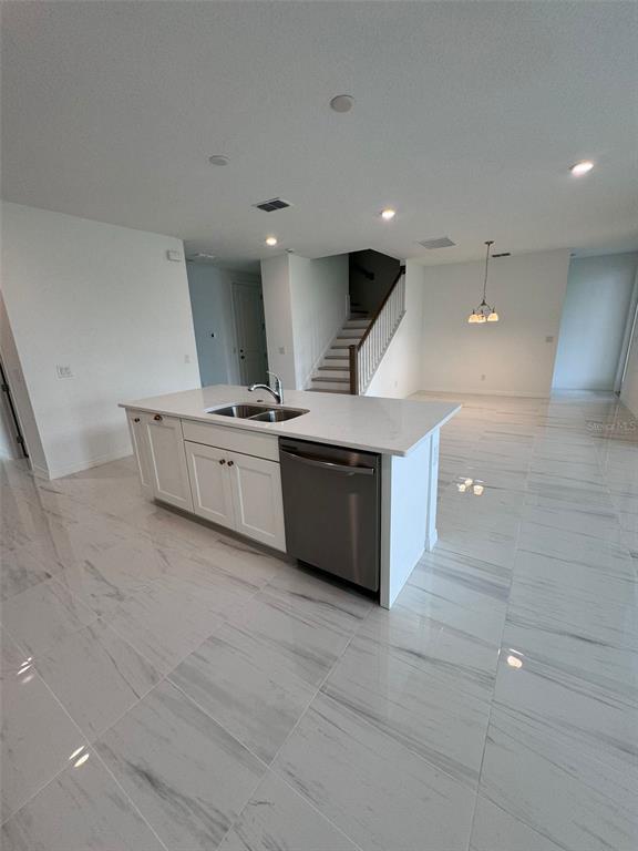 Foto del edificio - 17260 Lake Star Rd