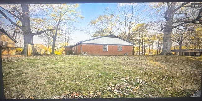 Building Photo - 3124 Boone St