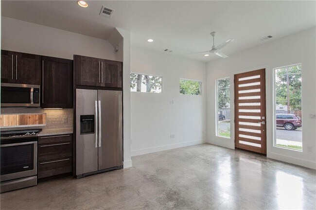 Building Photo - 6002 Camino Real