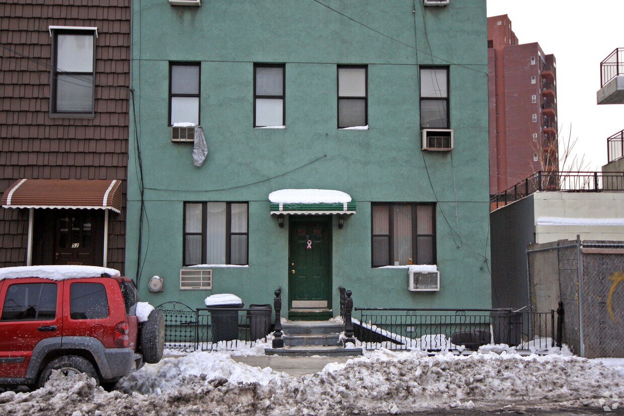 50 Herbert St, Brooklyn, NY 11222 Apartments in Brooklyn, NY