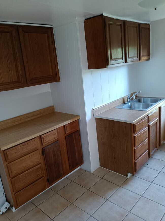 Foto del edificio - 1 Bedroom/1 Bath Apt near ETSU   Johnson C...