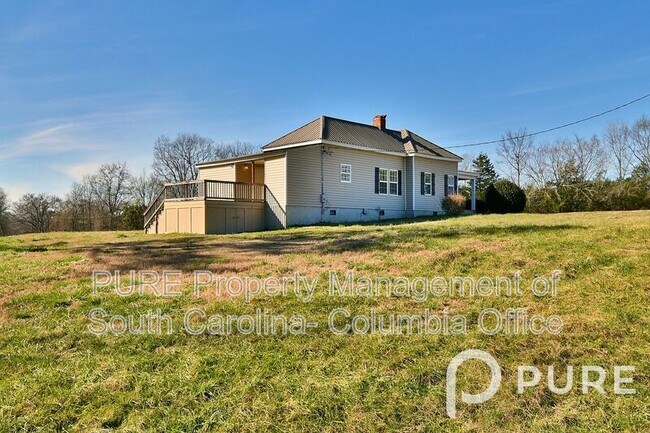 Building Photo - 5674 Duncan Rd