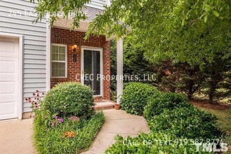 Building Photo - 245 Plaza Dr