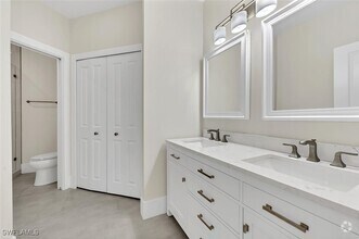 Building Photo - 11412 Quail Village Way
