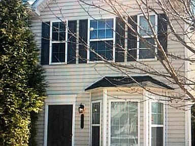 Building Photo - 769 Crestwell Cir SW