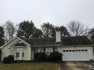 Building Photo - 4021 New Grange Cir