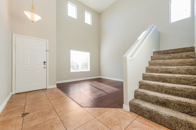 Foto del edificio - 5305 N Santa Fe Heights St