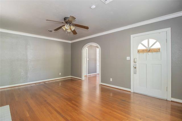 Foto del edificio - 3817 Collinwood Ave