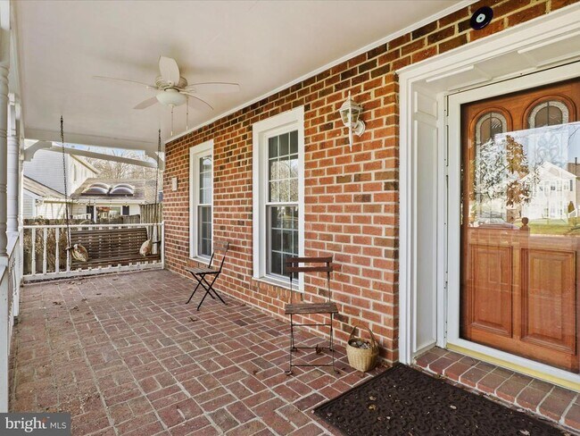 Foto del edificio - 5512 Dunsmore Rd