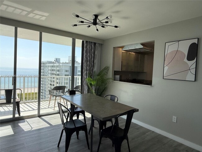Building Photo - 5838 Collins Ave