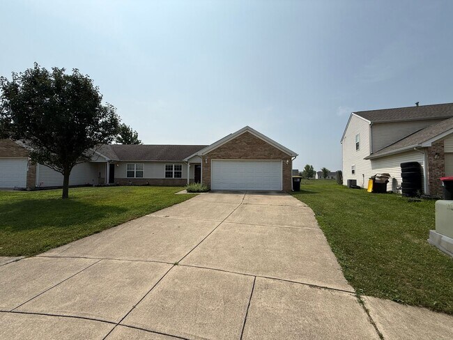 Foto del edificio - 2 bedroom and 2 bathroom property located in West Lafayette!