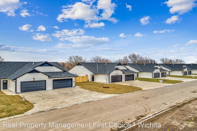 Building Photo - 3 br, 2 bath House - 4612 S Kessler Cir