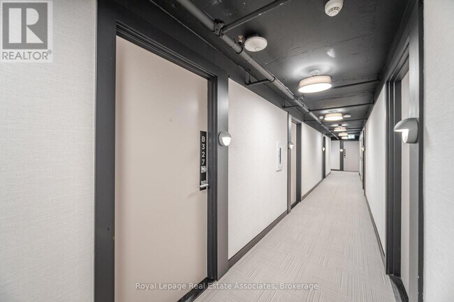 Building Photo - 1119 Cooke Blvd.