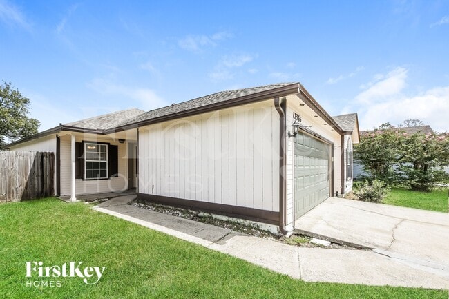 Building Photo - 12365 Mastin Cove Rd