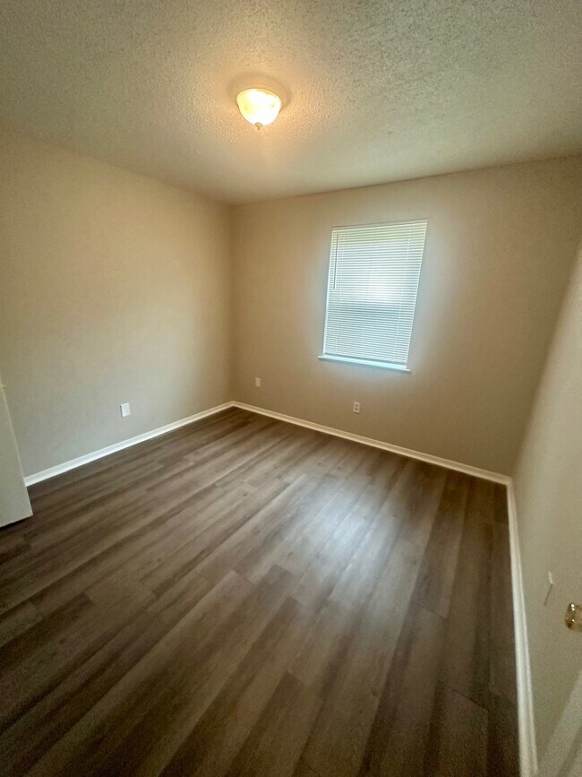 Foto del edificio - 3474 Beech Grove Rd